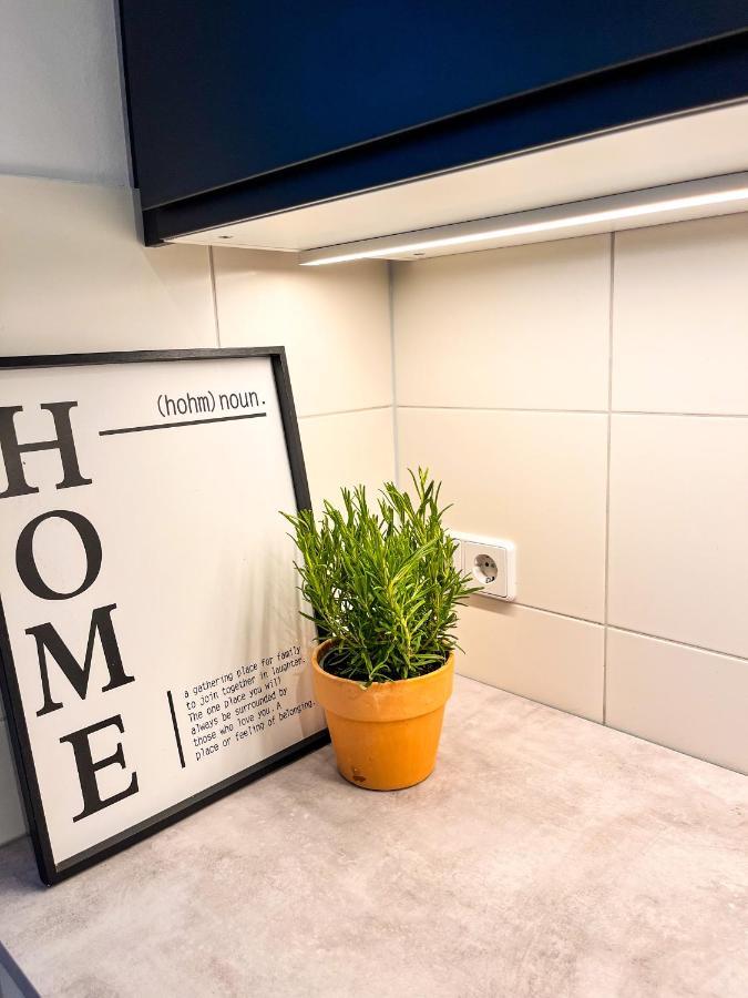 01 Bedroom In Mitte-Up To 5 People-Private Free Parking Berlino Esterno foto