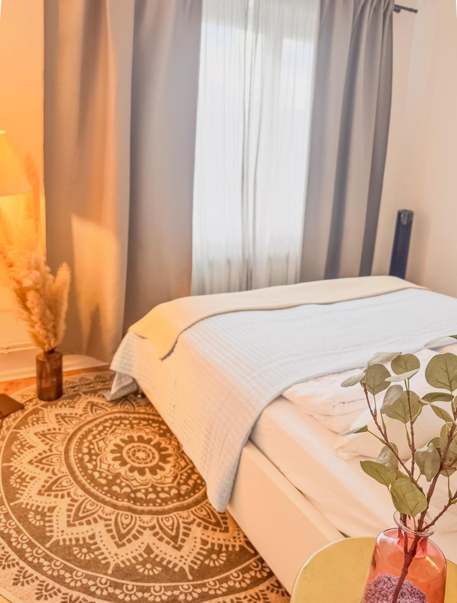 01 Bedroom In Mitte-Up To 5 People-Private Free Parking Berlino Esterno foto
