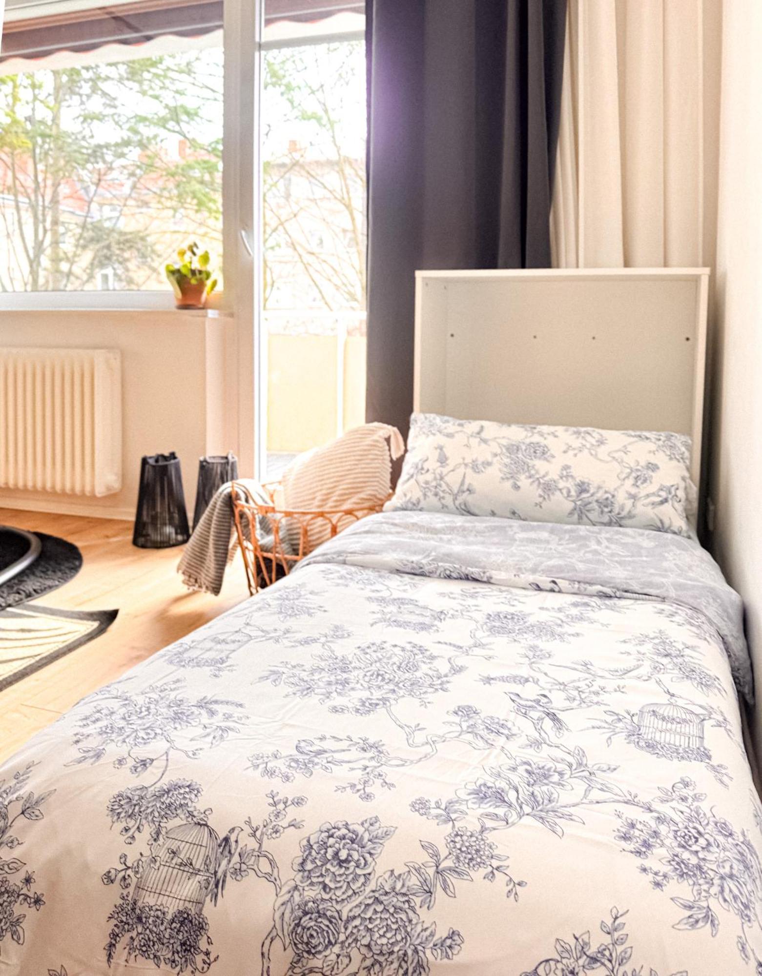 01 Bedroom In Mitte-Up To 5 People-Private Free Parking Berlino Esterno foto
